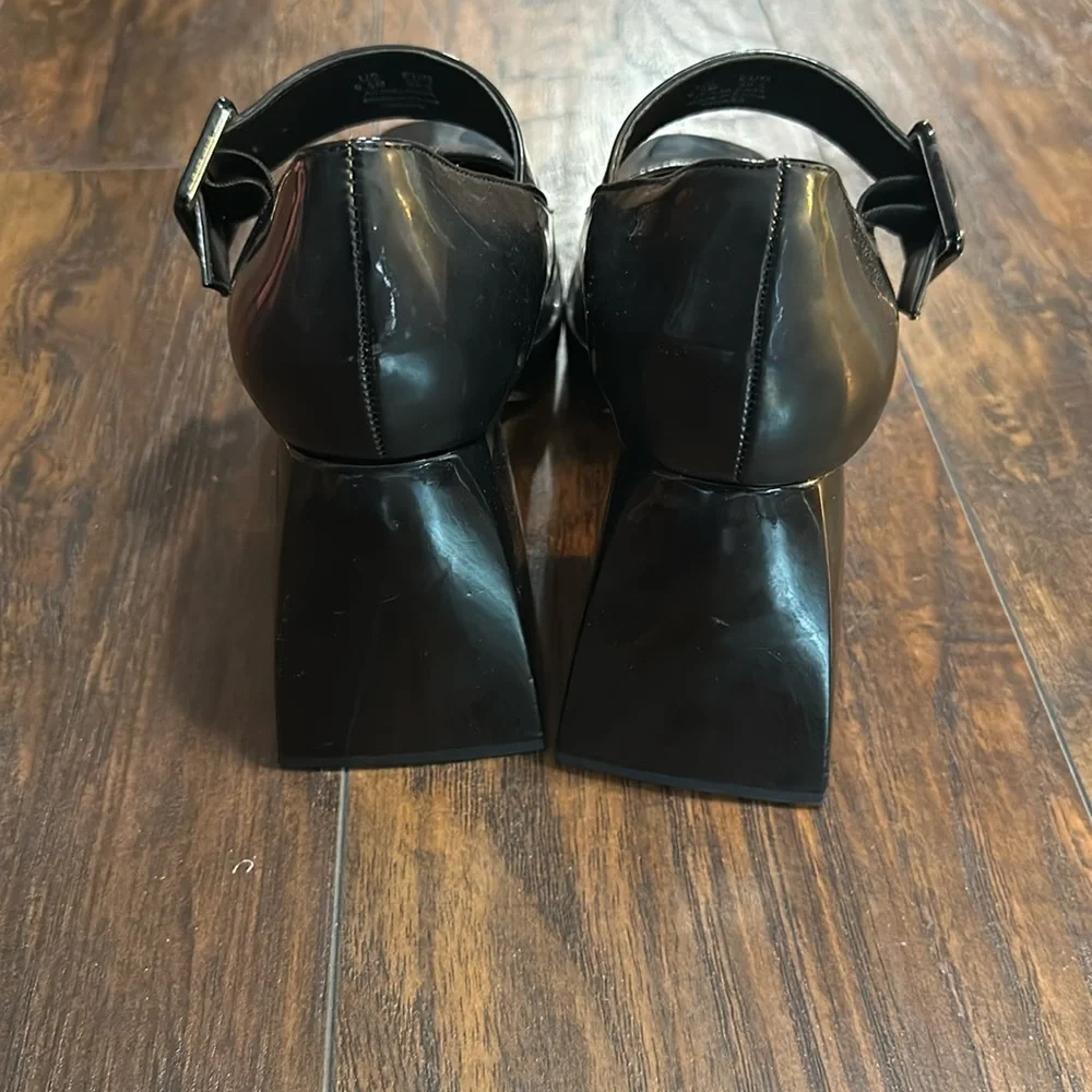 Sam Edelman Circus Dull Distressed Black Platform Patent Leather Block Heeled